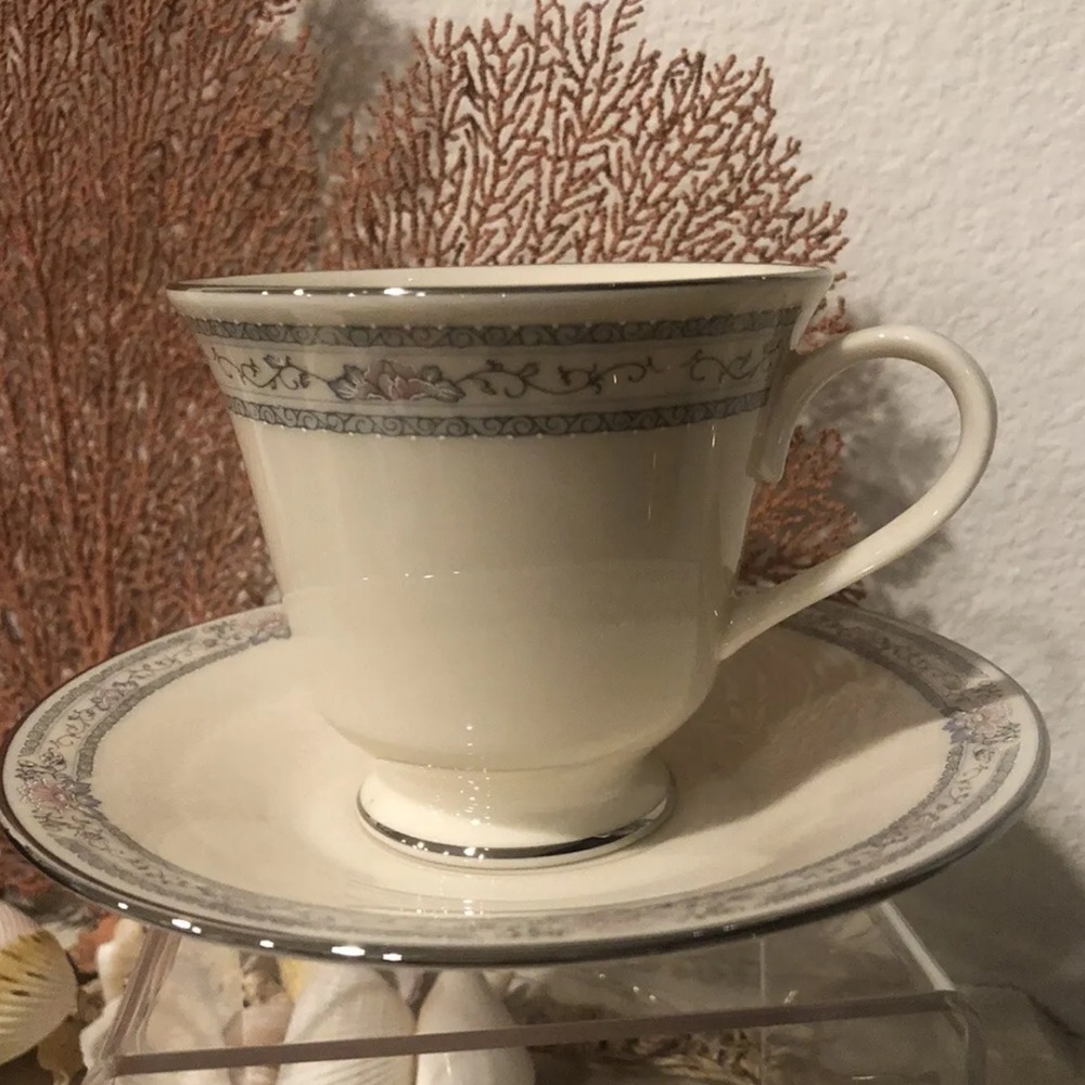 Lenox Charleston Cup and Saucer Set EUC